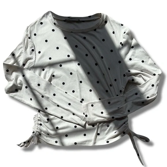 Suzy Shier Polka Dot Ruched Long Sleeve – Size L | Femme Fit | Flirty Pattern | - Picture 2 of 7